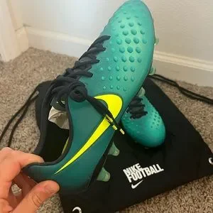 Nike Magista Opus II FG Soccer Cleats, Teal/Volt/Obsidian/Clear Jade, Size 6.5M Week 13 Animatic | Animation Production Blog main image 3